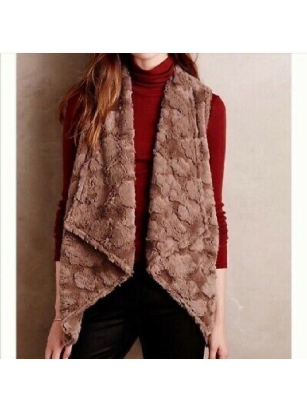 ANTHRO | Elevenses Pelage Faux Fur Cardi Vest in taupe Sz L